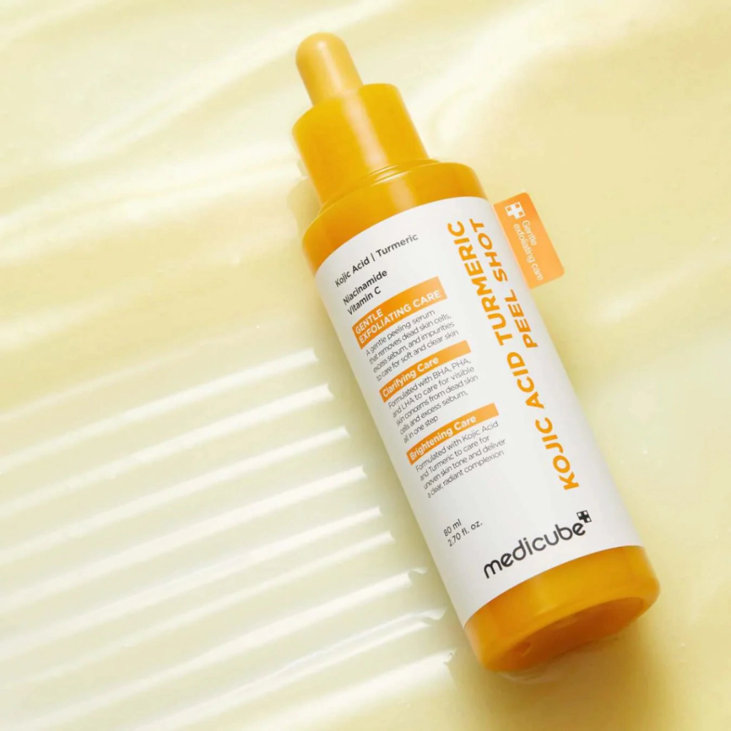 MEDICUBE Shot Peeling Iluminador de Ácido Kójico e Cúrcuma 80ml