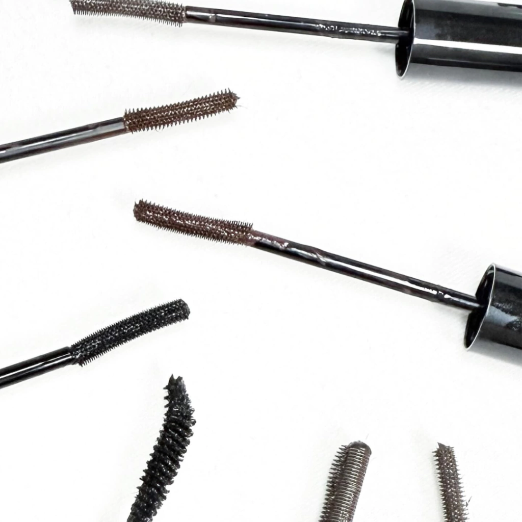 WAKEMAKE Real Defining Lash Máscara 5g